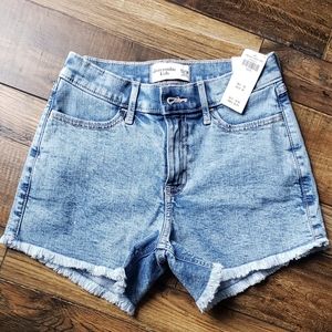 COPY - Girls size 13/14 Abercrombie shorts